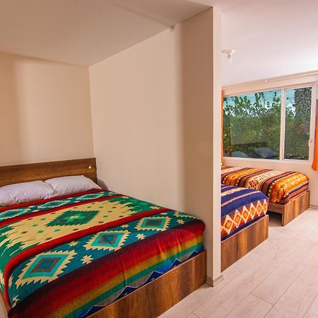 The Traveler Hostel 奥塔瓦洛 外观 照片