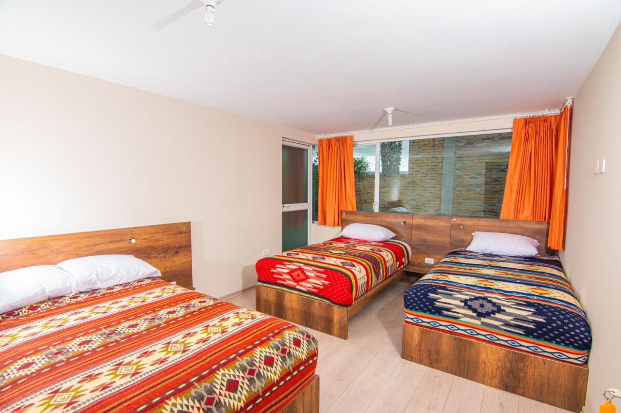 The Traveler Hostel 奥塔瓦洛 外观 照片